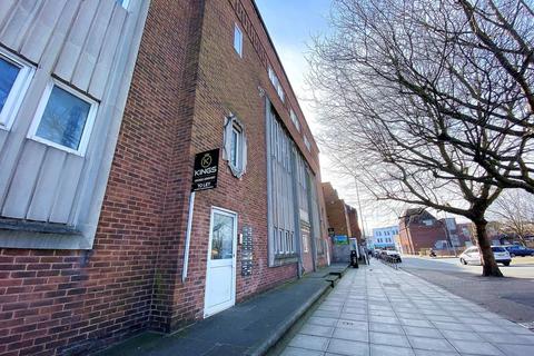 Studio to rent, Lake Road, Portsmouth