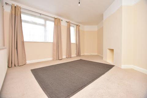 2 bedroom ground floor flat for sale - Arundel Court, Alexandra Avenue, South Harrow, HA2 8PH