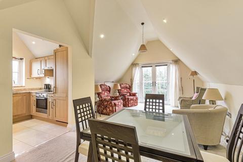 2 bedroom apartment for sale - Westbourne Place, Farnham