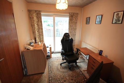 18 Tollgate Close, Talke, Stoke-on-trent, ST7 1BH