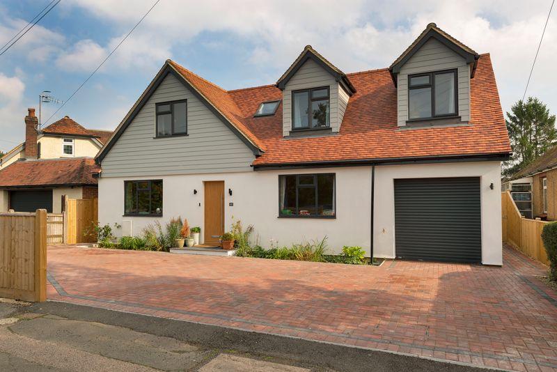Thorpe Avenue, Tonbridge, TN10 4PP 4 bed detached house £875,000