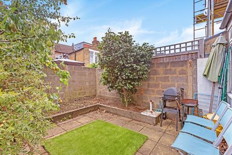 5 bedroom terraced house to rent - Letchworth Street, London SW17