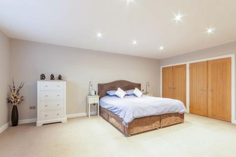 7 Brindles Manse, North Sunderland, Seahouses, NE68 7WJ