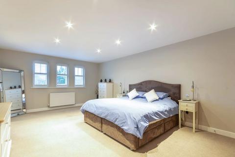 7 Brindles Manse, North Sunderland, Seahouses, NE68 7WJ