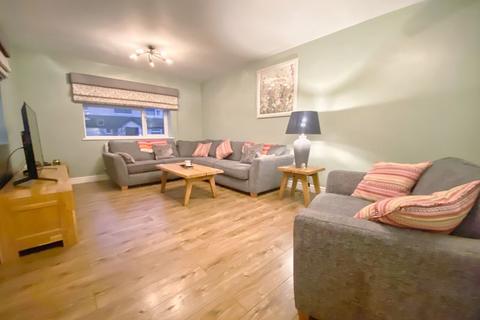 11 Minffrwd Close, Pencoed, Bridgend, CF35 6SE
