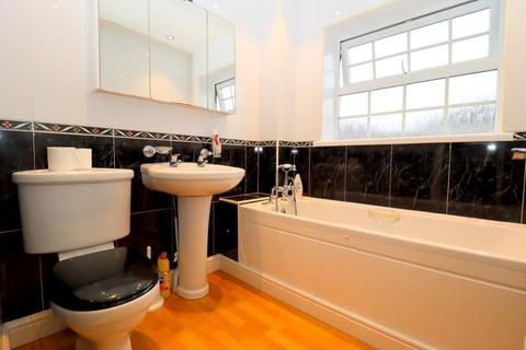 32 Hayton Close, Luton, LU3 4HD