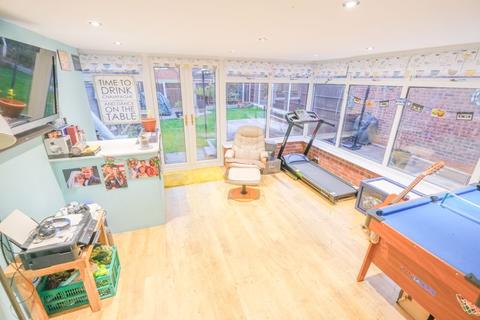 15 Coleville Road, Minworth, Sutton Coldfield, B76 1XR