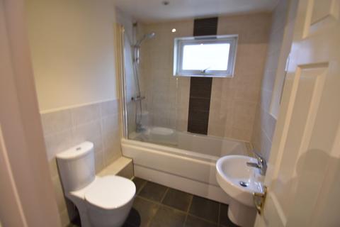 3 bedroom semi-detached house to rent - Pleasant Mews, Southend-On-Sea