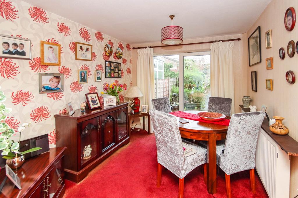 Shetland Way, Davyhulme, Manchester, M41 3 bed semidetached house £