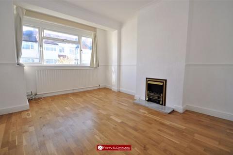 3 bedroom end of terrace house to rent, Tadworth Avenue, New Malden