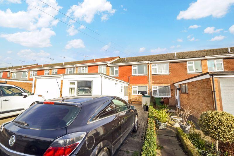 Morley Hill, Stanford Le Hope 4 bed terraced house £350,000