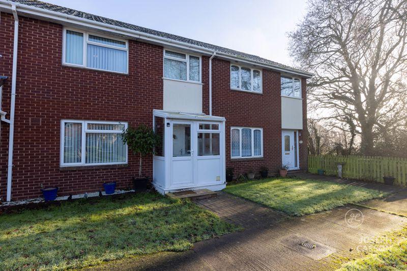 Hardings Close, North Petherton 3 bed terraced house £235,000