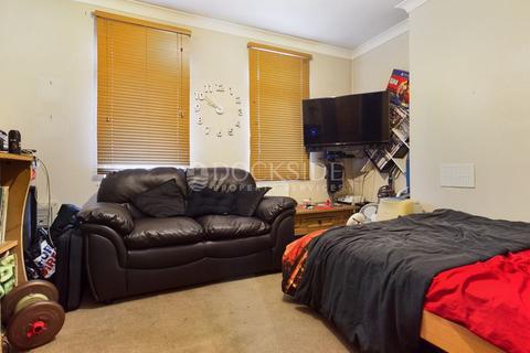 88 Cuxton Road, Rochester, ME2 2JA