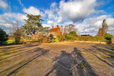 6 bedroom country house for sale - Blue House Farm, Marden, Tonbridge, Kent