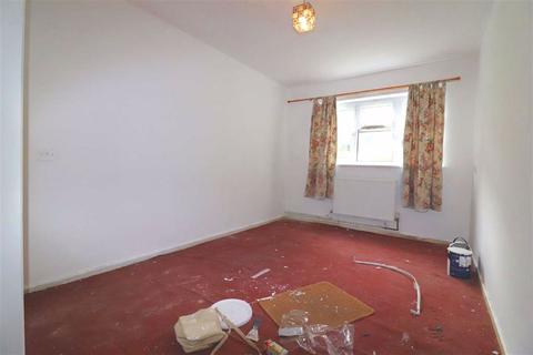 18 Weighton Road, London, SE20 8TS