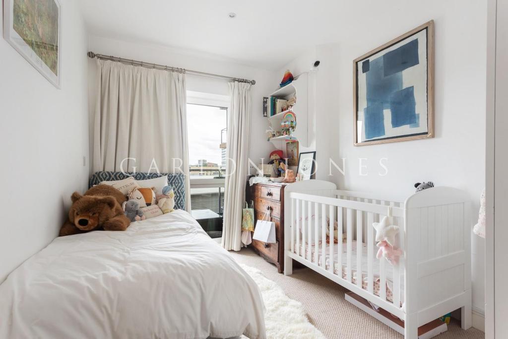 Bedroom (3).jpg