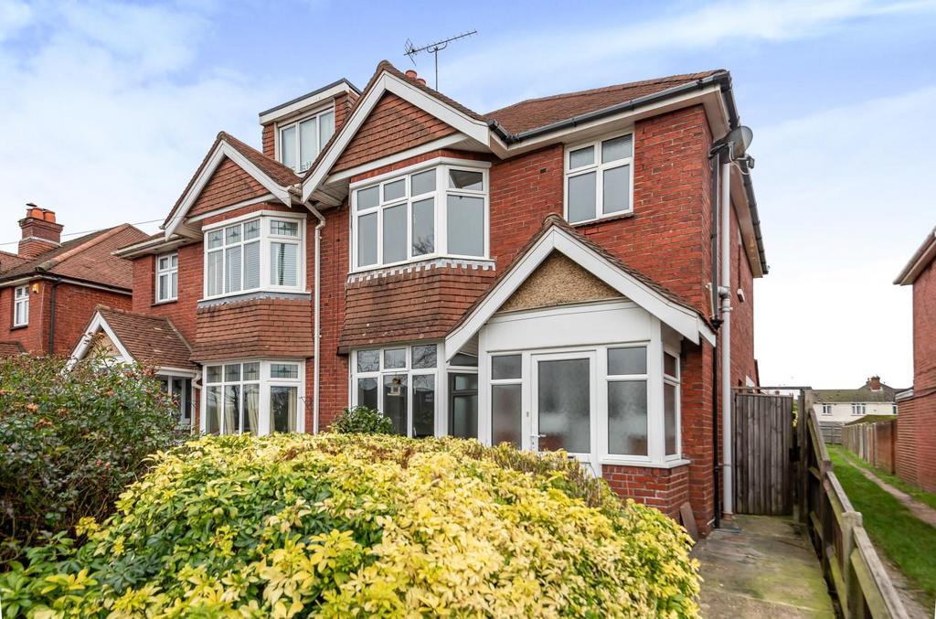 Passfield Avenue, Eastleigh 3 bed semidetached house for sale £350,000