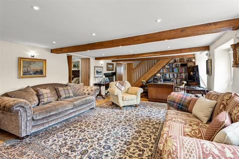 Hunters Lodge Houndhead, Broadhempston, Totnes, TQ9 6AZ