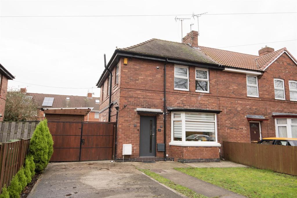 Burton Stone Lane, York 3 bed end of terrace house £280,000