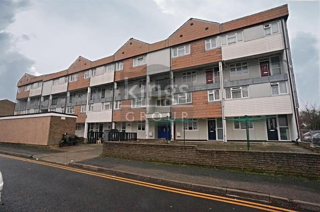 Appleby Close, London 3 bed £310,000