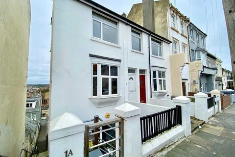 2 bedroom apartment for sale - St Georges Road, Hastings