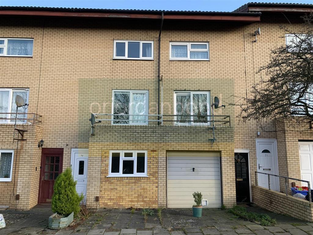 Cranesbill Place, Conniburrow, Milton Keynes, MK14 4 bed terraced house