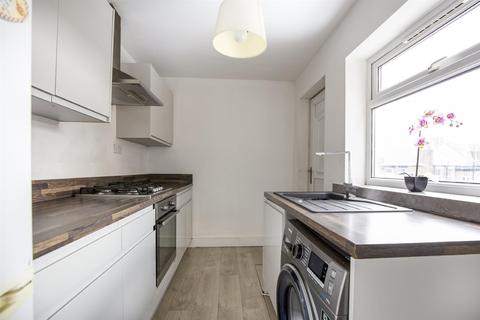 4 bedroom maisonette to rent - £72pppw - Chillingham Road, Heaton , Newcastle upon Tyne