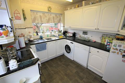 2 bedroom semi-detached house for sale - Thurlby Close Ashton-in-Makerfield Wigan