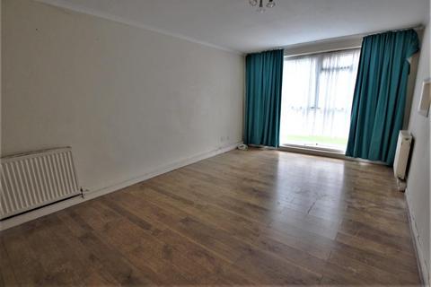 2 bedroom flat for sale, Taylor Close, Tottenham , London, N17