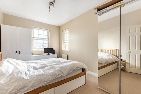 11 William Square, London, SE16 5XJ