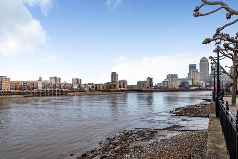 11 William Square, London, SE16 5XJ