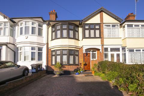 3 bedroom terraced house for sale - Princes Road, Buckhurst Hill, IG9