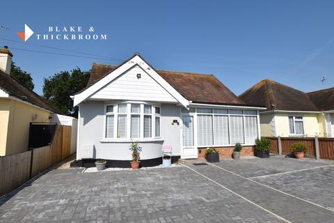 2 bedroom detached bungalow for sale, Seafields Road, Holland-on-Sea