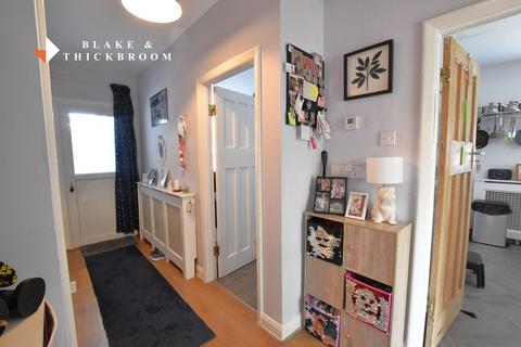 2 bedroom detached bungalow for sale, Seafields Road, Holland-on-Sea