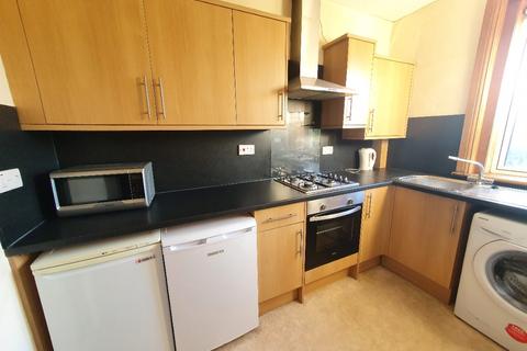 2 bedroom flat to rent - Hutchison Road, Slateford, Edinburgh, EH14