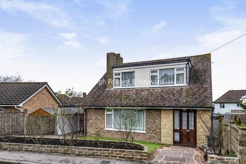 32 Farm Drive, Croydon, CR0 8HR