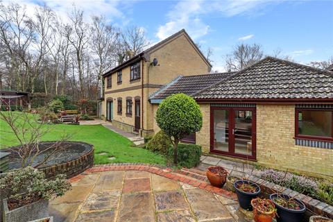 23 Bay Tree Close, Heathfield, TN21 8YG