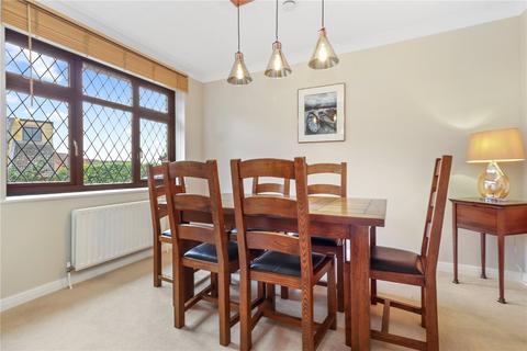 23 Bay Tree Close, Heathfield, TN21 8YG