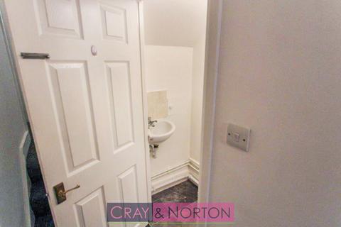 75 Waddon New Road, Croydon, CR0 4JB