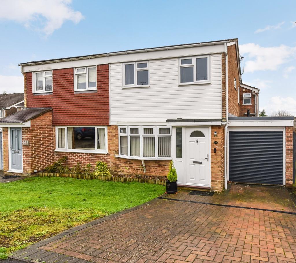 Lime Avenue, Alton, Hampshire 4 bed semidetached house £425,000