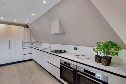 3 bedroom apartment to rent, The Woodlands, Golders Green, London, NW11
