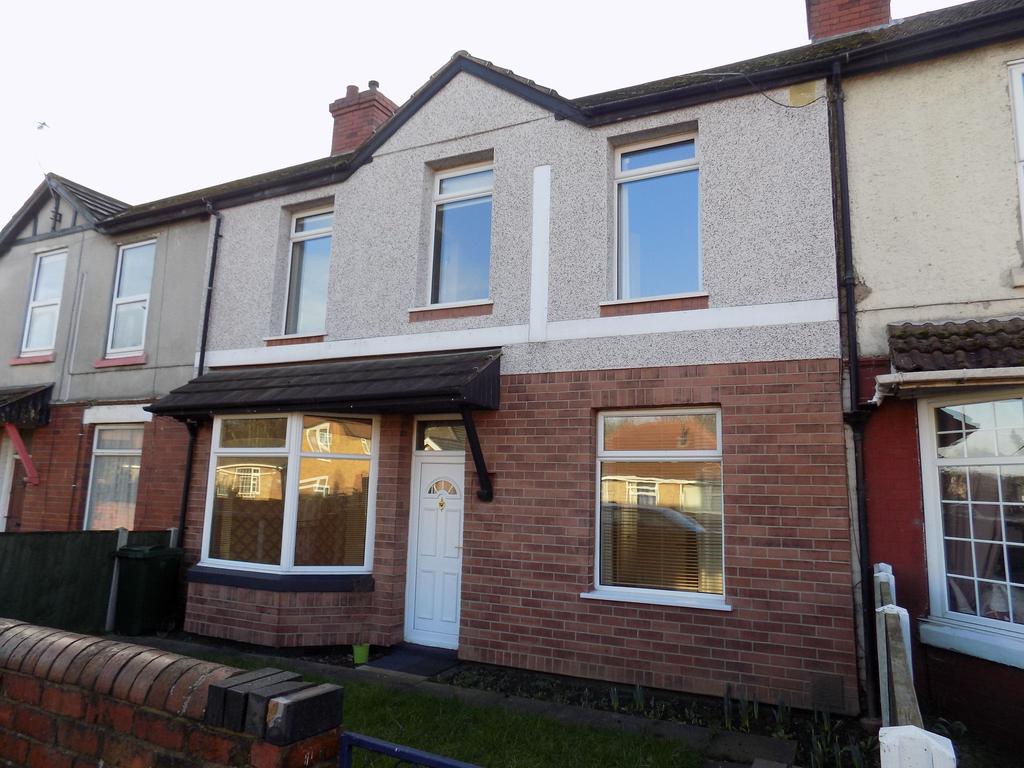 Markham Avenue, Doncaster, DN6 3 bed terraced house £650 pcm (£150 pw)