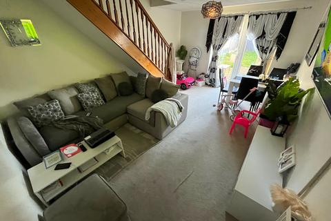 undefined, Wetherby Court, Burton-On-Trent, DE14