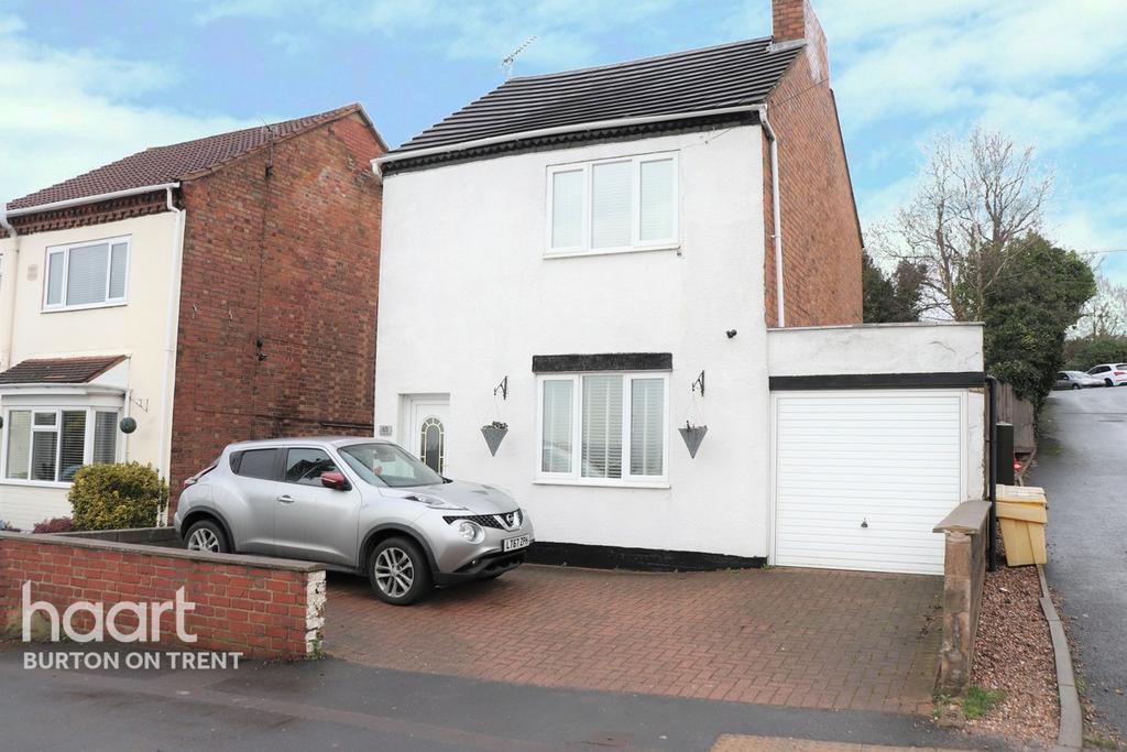 Stanton Road, BurtonOnTrent 3 bed detached house £220,000