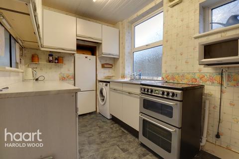 46 Redden Court Road, Romford, RM3 0XA