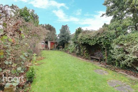 46 Redden Court Road, Romford, RM3 0XA