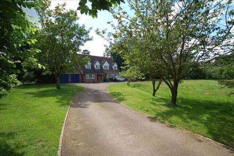 4 bedroom detached house to rent, Breach Drove, Beck Row, Bury St. Edmunds, Suffolk, IP28