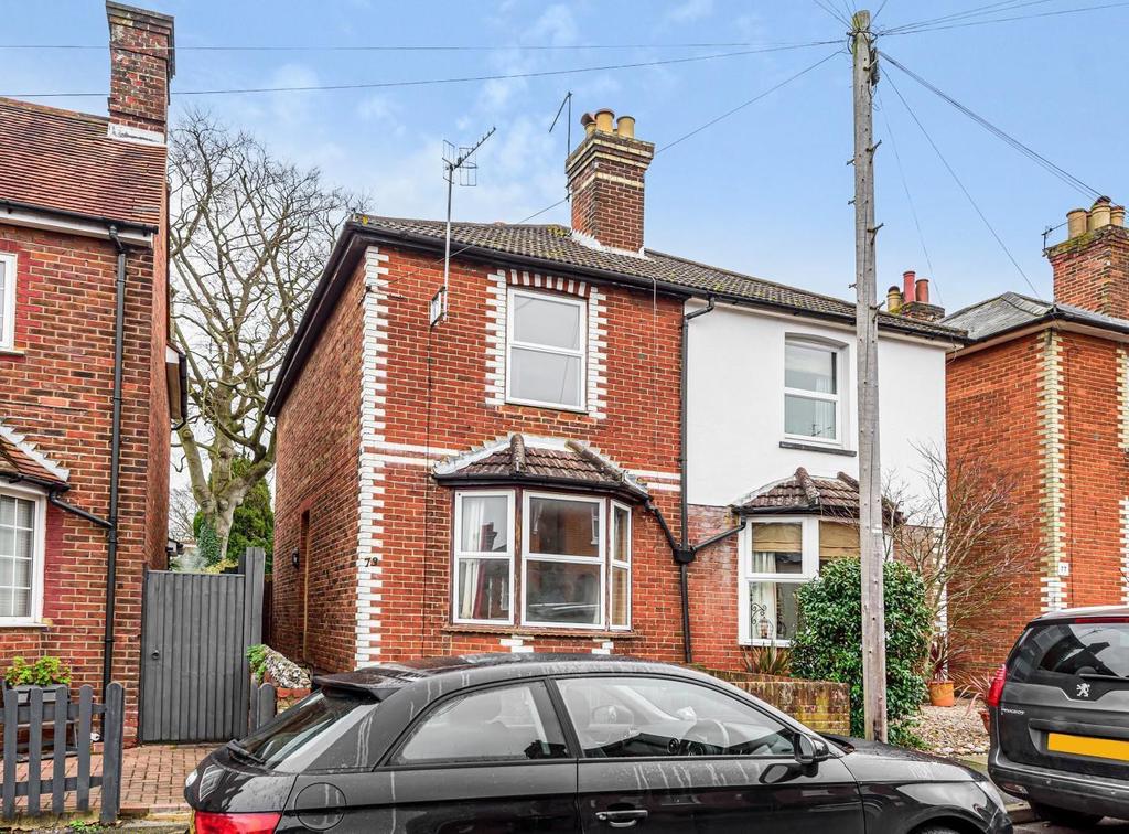 High Path Road, Guildford, GU1 3 bed semidetached house £575,000