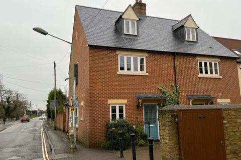 32 Ashford Close, Woodstock, OX20 1FF