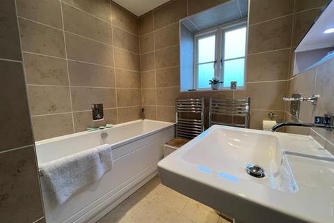 32 Ashford Close, Woodstock, OX20 1FF